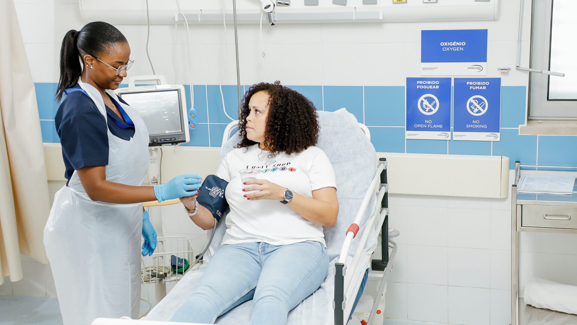 Consulta médica via WhatsApp